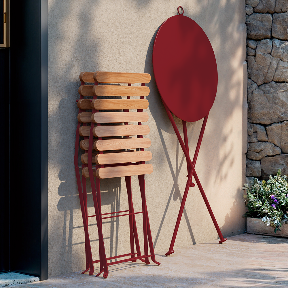 Bistro Metal Foldable Garden Chairs, Berry Red (Set of 2)