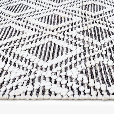 Sullivan Hand Woven Geometric Rug, Black - White, 120x180 cm 2