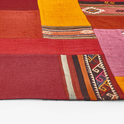 Atticus Vintage Patchwork Area Rug No. 4, Red, 120x180 cm 2