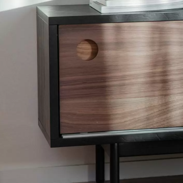 Barbican Media Unit Wood Black / Walnut