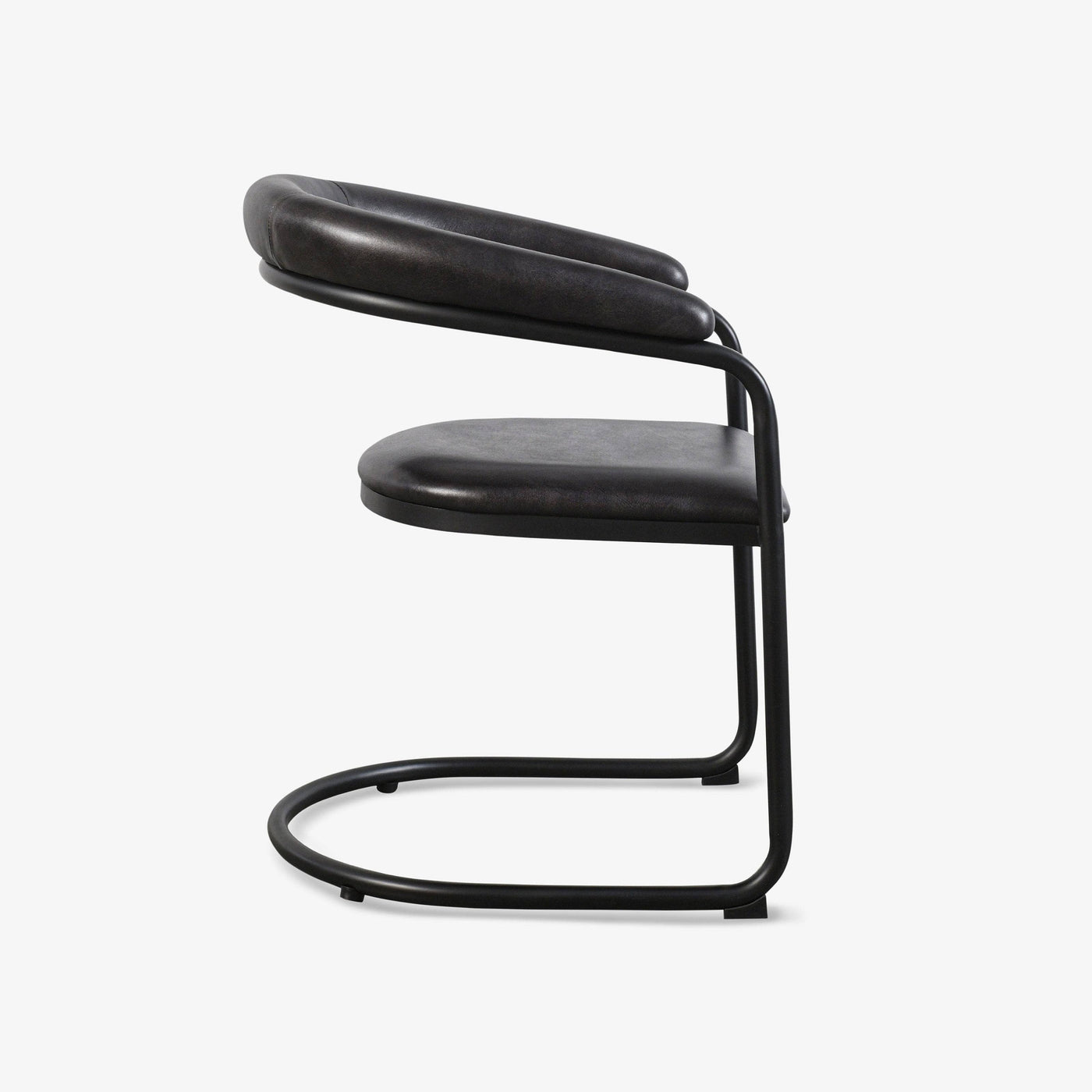 Earl Leather Armchair, Black Armchairs sazy.com