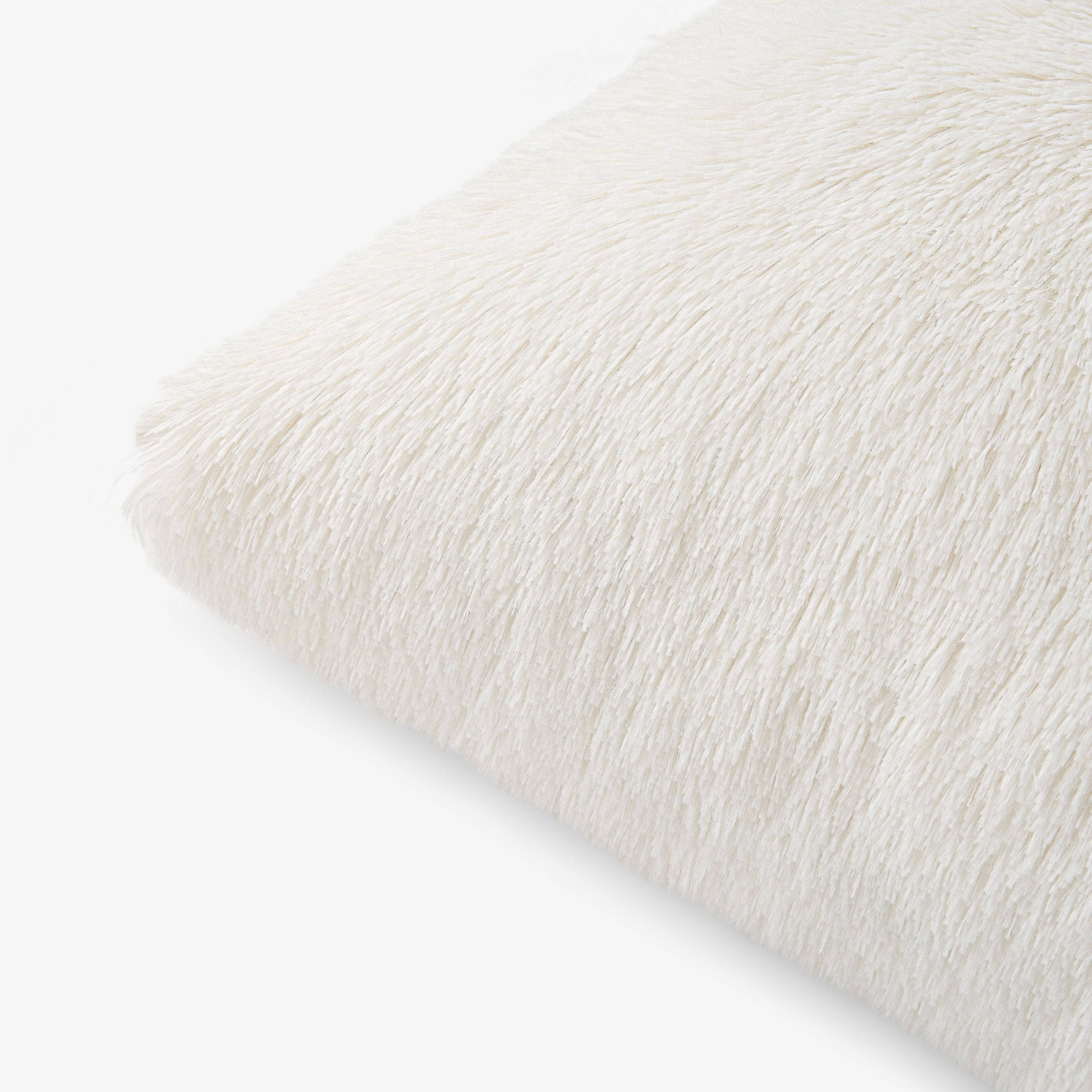 Cuddo Faux Fur Cushion Cover, Cream, 45x45 cm 3