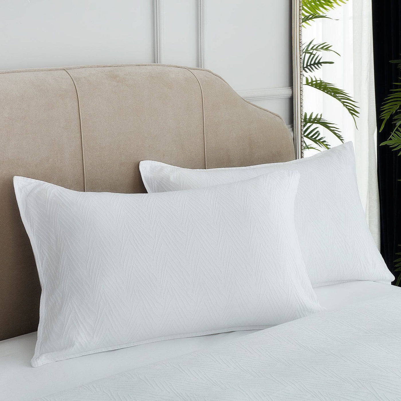 Freddie 100% Turkish Cotton Jacquard 300 TC Duvet Cover Set, White, Double Size Bedding Sets sazy.com