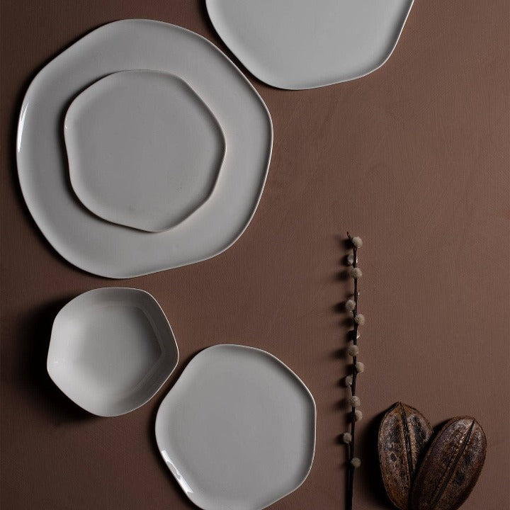 Alumilite Set of 6 Flat Plates, Creme, 33 cm Plates sazy.com