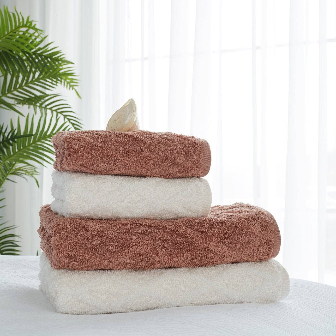 Judith Diamond Set of 2 Textured 100% Turkish Cotton Hand Towels, Off-White Hand Towels sazy.com
