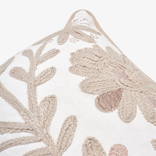 Flynn Flower Cushion Cover, Natural, 30x70 cm 5