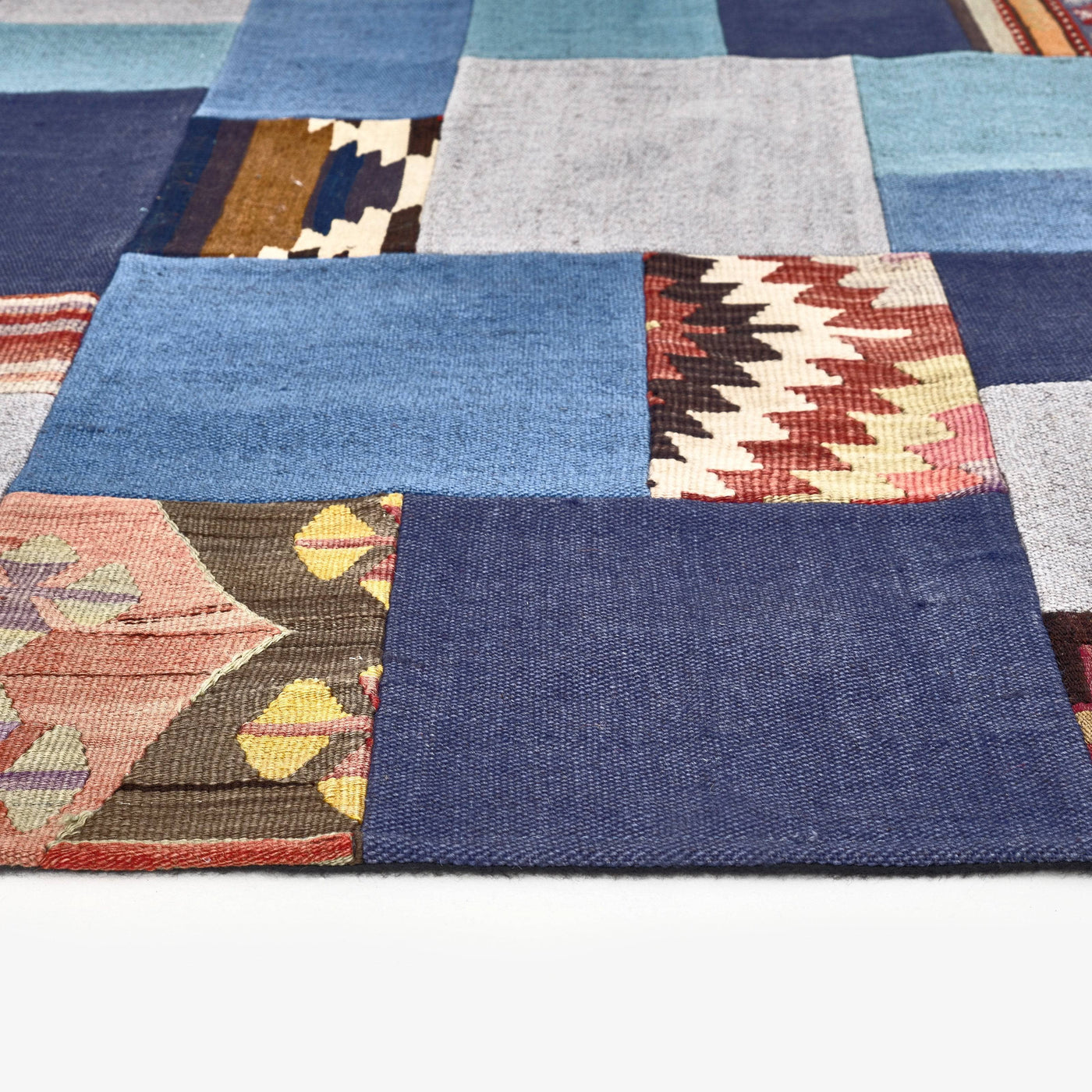 Atticus Vintage Patchwork Area Rug No. 2, Blue, 120x180 cm 2