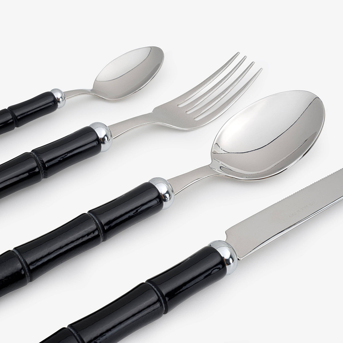 The Bamboo 4 Piece Cutlery Set, Black Cutlery sazy.com
