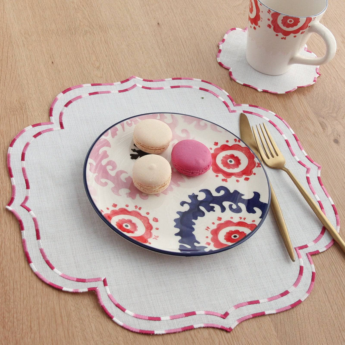 Lawrence Embroidered Placemat and Coaster Set, Fuchsia 2