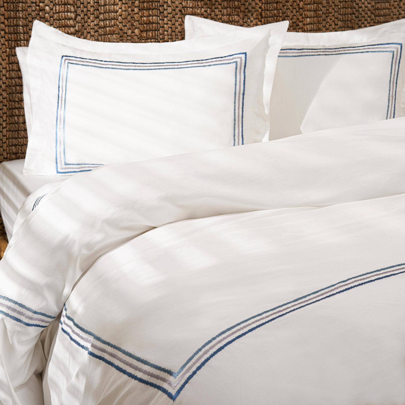 Darcy Embroidered 100% Turkish Cotton 210 TC Duvet Cover Set, White - Blue, Double Size 1