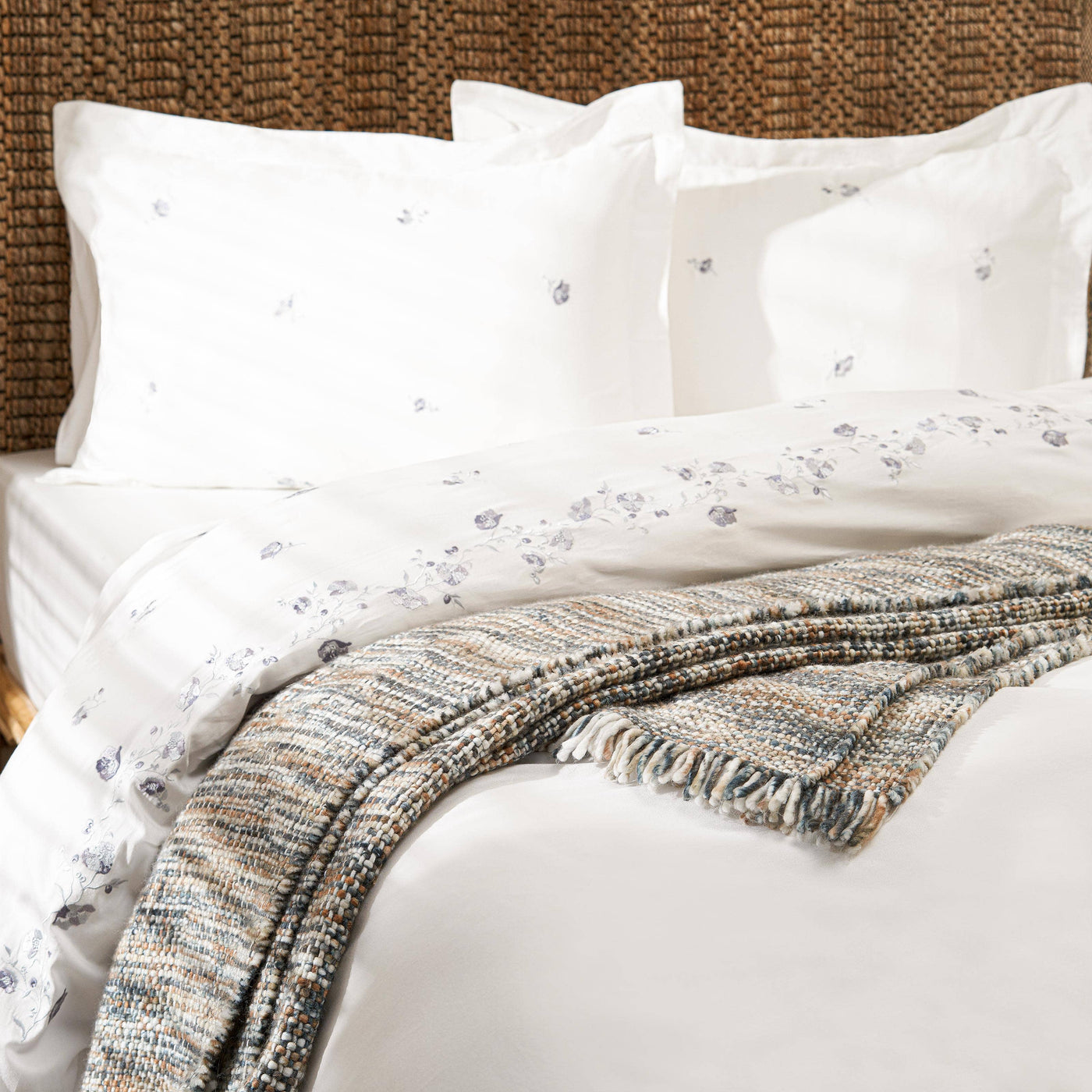 Elizabeth Flower Embroidered 100% Turkish Cotton 210 TC Duvet Cover + Fitted Sheet + 4 Pillowcases, White - Grey, Super King Size Bedding Sets sazy.com
